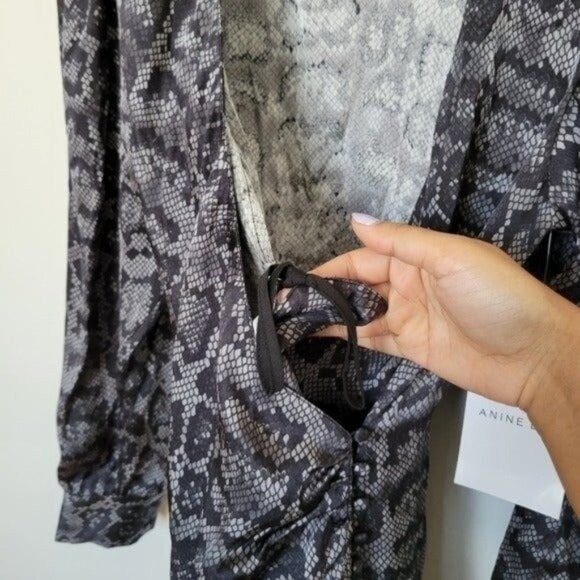 ANINE BING Penelope Long-Sleeve Silk Grey Python Print Mini Wrap Dress Size S - Picture 5 of 12